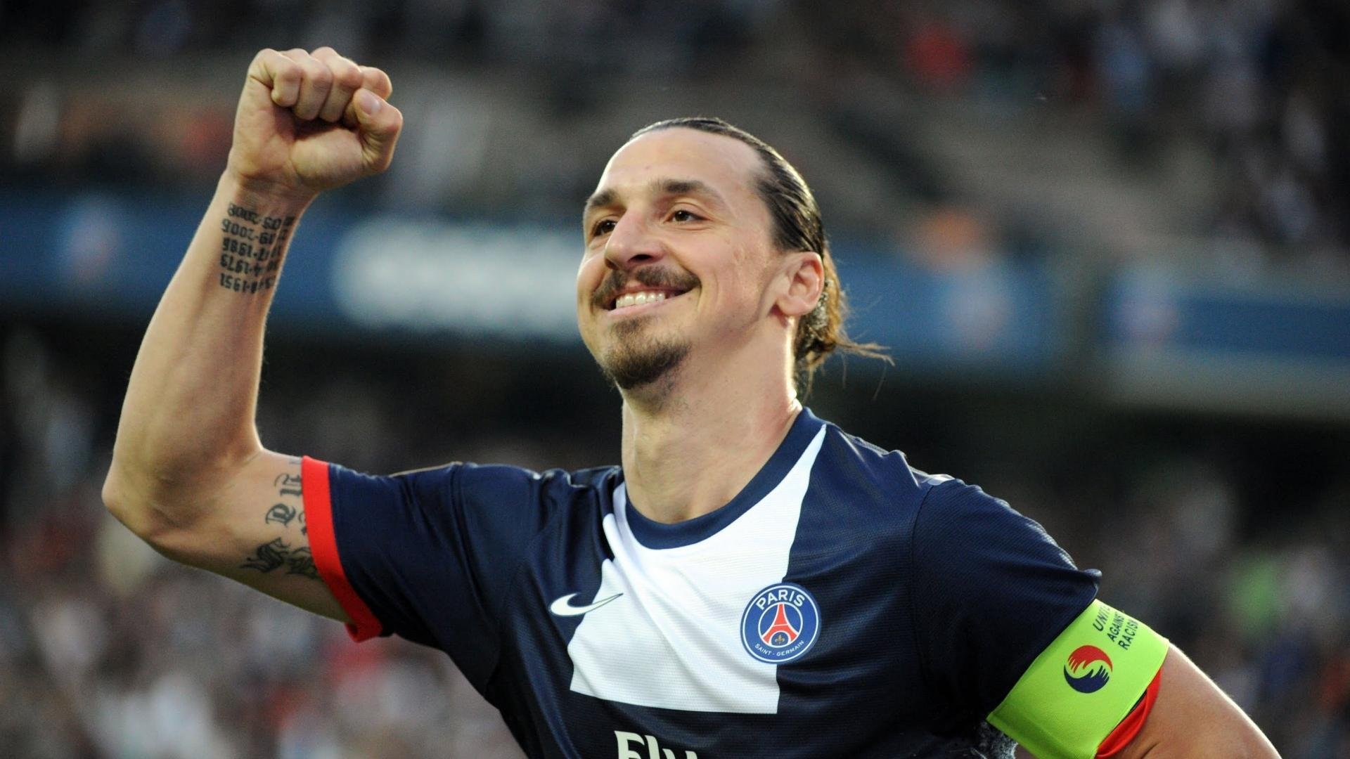 爱游戏官网首页-18岁票王+涅槃王者领衔！FIFPRO年度最佳11人揭晓，技术流统治足坛